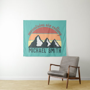 Vintage-Pastellberge rufen Monogramm-Himmel Wandteppich