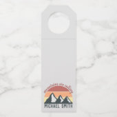 Vintage Pastellgebirge nennen Monogramm grau Flaschenanhänger (Rückseite)