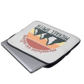 Vintage Pastellgebirge nennen Monogramm grau Laptopschutzhülle (Vorne Knopf)