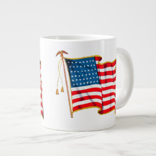 Vintage patriotische amerikanische Flagge, 4. Juli Jumbo-Tasse