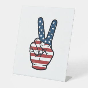 Vintage patriotisches Friedenszeichen Hand Vektor Sockelschild