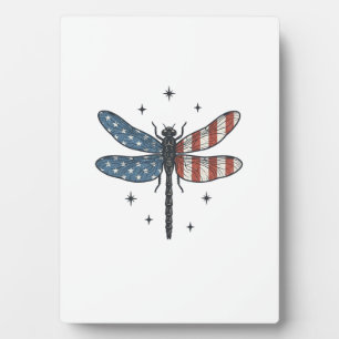 Vintage patriotisches Libellen-Vektor-Shirt-Design Fotoplatte