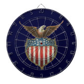Vintage Patriotismus, stolzer Adler über der ameri Dartscheibe (vorne)
