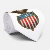 Vintage Patriotismus, stolzer Adler über der ameri Krawatte (Gerollt)
