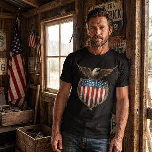 Vintage Patriotismus, stolzer Adler über der ameri T-Shirt