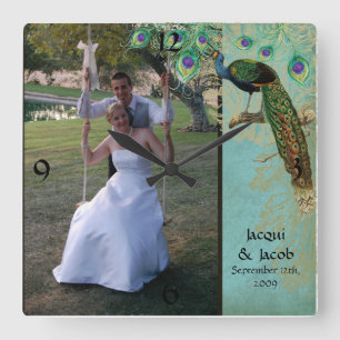 Vintage Peacock Feathers Etchings - Wedding Photo Quadratische Wanduhr