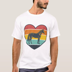 Vintage-Pferd-Herz-Sonnenuntergang-Vektordesign_1 T-Shirt