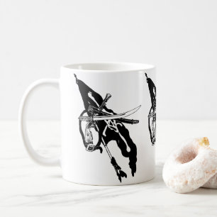 Vintage-Piratenflagge, Jolly Roger Totenkopf und K Kaffeetasse