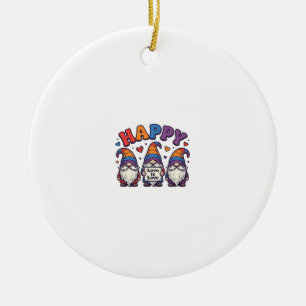Vintage Pride Month Gnom Regenbogen-Shirt Design_1 Keramik Ornament