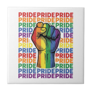 Vintage Pride Raised Fist Regenbogen-Shirt Design_ Fliese