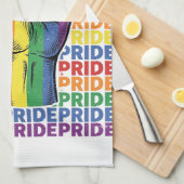 Vintage Pride Raised Fist Regenbogen-Shirt Design_ Geschirrtuch (Viertel Falte)
