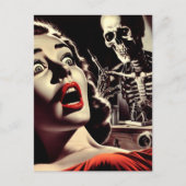 Vintage-Pulp-Horror-Frau Postkarte (Vorderseite)