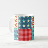 Vintage-Quilt: Patchwork-Hintergrundmuster. Kaffeetasse (Vorderseite Links)