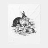 Vintage Rabbit-Familiendarstellung, Baby Bunnies Fleecedecke (Vorderseite)