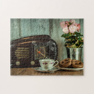Vintage-Radio-Teetassen-Schokoladen-Donuts-Stillle Puzzle