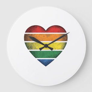 Vintage-Regenbogen-Herz-Stolz-Vektor-Shirt-Design_ Große Wanduhr