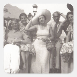 Vintage Reiseplakat Schwarzweiß-Foto Quadratischer Aufkleber