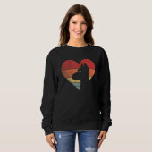 Vintage Retro Doberman Heart Silhouette Valentine' Sweatshirt (Vorne ganz)