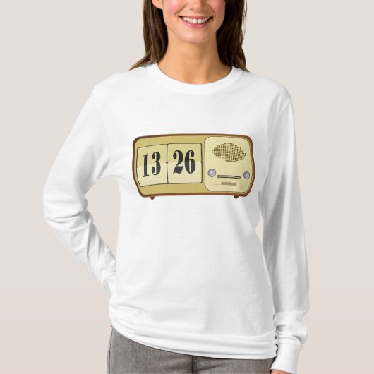 Vintage Retro Flip Clock Radio T-Shirt (Vorderseite)