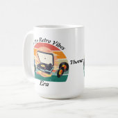 Vintage Retro Vinyl Tasse (Vorderseite Links)