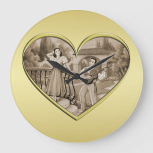 Vintage-Romantik-Paar, Mann und Frau, Gold Große Wanduhr
