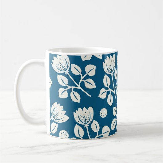 Vintage Rose: Elegantes Blumenmuster Kaffeetasse (Links)