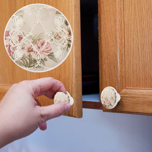 Vintage Rose hinter der Spitze Keramikknauf