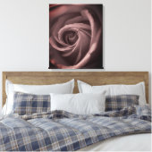 Vintage Rose Leinwanddruck (Insitu (Schlafzimmer))