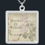 Vintage Rose und Musik Score Hochzeit Set Versilberte Kette<br><div class="desc">Vintag rosa Rose und musikalische Partitur Hochzeit Sets. Erhältlich bei einer Reihe von Produkten, um Ihre Hochzeitsfeiern und Ihren Hochzeitstag zu einem besonderen Erlebnis zu machen. Einfache Anpassung über unser Anpassungs-Tool Wenn Sie möchten, dass dieses Design auf einem anderen Produkt oder Änderungen an diesem Design gemacht möchten, kontaktieren Sie uns...</div>