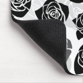 Vintage Rosen in Schwarzweiß Mousepad (Ecke)
