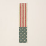 Vintage rote blaue Stern-Streifen amerikanische Schal<br><div class="desc">Vintage beunruhigte rote Streifen und tiefe blauer Stern amerikanische USA-Flagge. Vervollkommnen Sie für viele Staat-Feiertage; Amerikanischer Unabhängigkeitstag,  Erinnerungstag,  Flaggen-Tag,  Arbeitstag gerade,  zum einige zu nennen. Für Untersuchungen fertigen Sie ungefähr Änderungen durch den unabhängigen Designer emailen bitte Unabhängigkeitstag kundenspezifisch an,  BEVOR Sie einen Auftrag besonders anfertigen oder vergeben.</div>