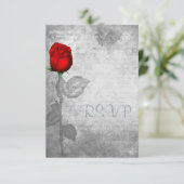 Vintage Rote Rose RSVP Karte (Stehend Vorderseite)