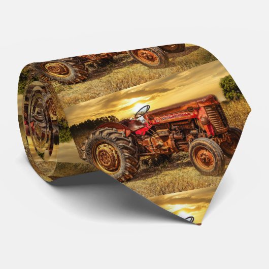 Vintage roter Landtraktor Krawatte (Gerollt)