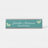 Vintage Schmetterlinge auf Aquamarinem Hintergrund Schreibtischnamensplakette (Vorderseite )