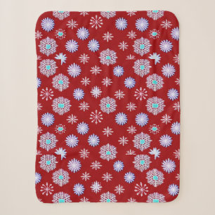 Vintage-Schneeflocken auf Rot Sherpadecke