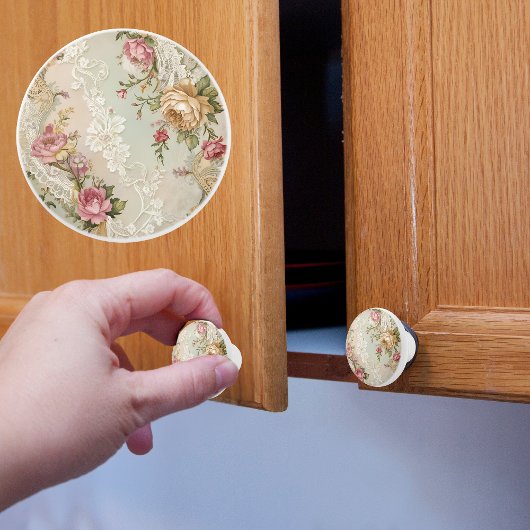 Vintage Schnürsenkel und Rose Keramikknauf