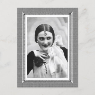 Vintage Schönheit - Kokett - in Schwarz/Weiß Postkarte