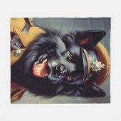 Vintage Schwarzwurtenmalerei Fleecedecke (Vorderseite (Horizontal))