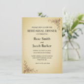 Vintage Scrapbook Style Wedding Rehearsal Dinner Einladung (Stehend Vorderseite)