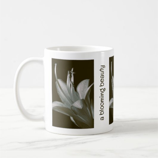 Vintage Sepia Hosta Flower Photograph Greyish Teal Kaffeetasse (Links)