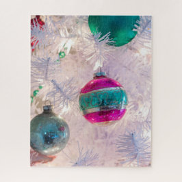 Vintage Shiny Brite Ornamente am Weißen Baum Puzzle
