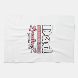 Vintage-Shirt D: Dad Loading 2025 Baby-Ankündigung Geschirrtuch