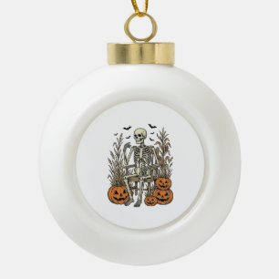 Vintage-Skelett- und Kürbis-Halloween-Shirt Desi Keramik Kugel-Ornament