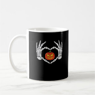Vintage Skeletthandschuhe Herbstsonne Kaffeetasse