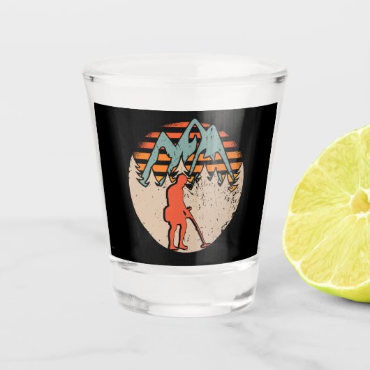 Vintage Sondeln-Metalldetektorin Schnapsglas (Vorderseite)