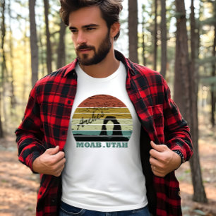 Vintage-Sonnenuntergang - Moab Utah - Arches Natio T-Shirt