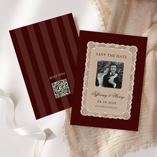Vintage-Spitze Burgund Save-the-Date