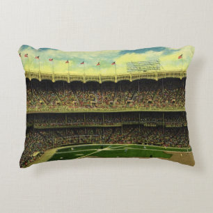 Vintage-Sport Baseballstadion mit Menschenmengen Dekokissen