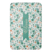 Vintage Spring Green Floral Personalized Badematte (Vorderseite Vertikal)