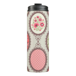 Vintage-Stoff: Nahtloses Patchwork-Design. Thermosbecher